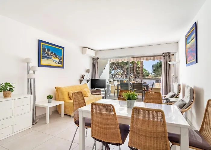 La Meridienne-3 By Interhome Le Lavandou