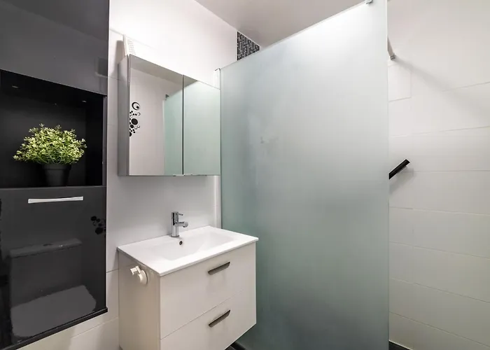 La Meridienne-3 By Interhome Le Lavandou